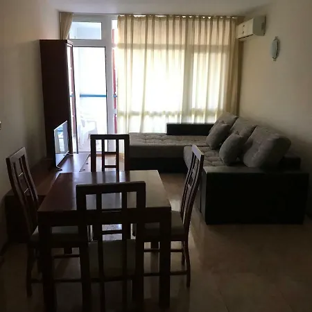 Elite 4 Apartament Słoneczny Brzeg